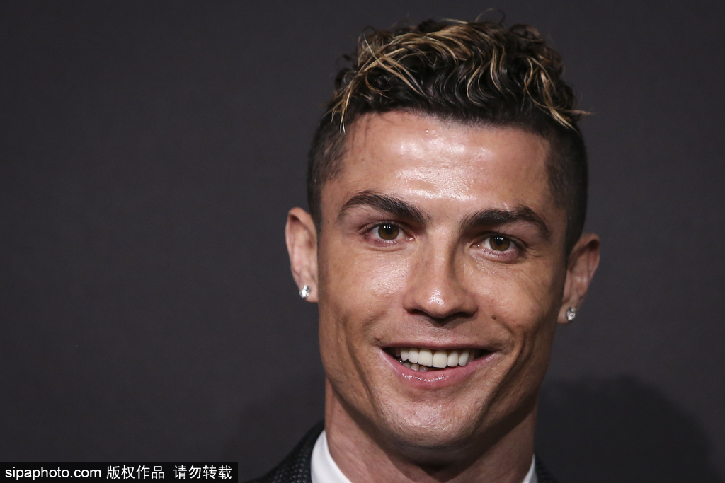 最终以微弱 最终以微弱